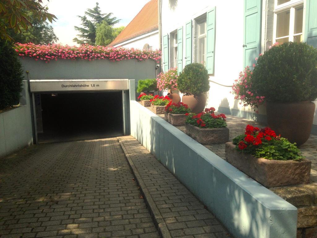 Hotel Domhof Speyer Bagian luar foto